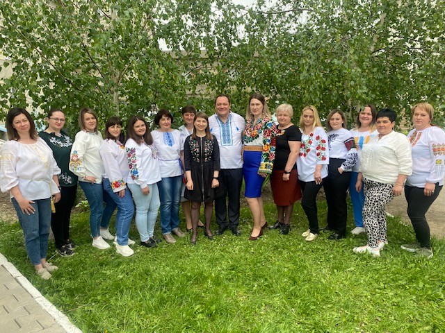 З Днем вишиванки!